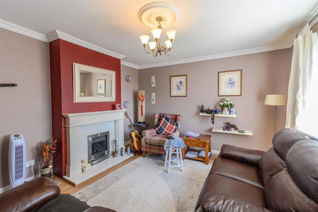 Amherst Crescent, Barry Island - View 4