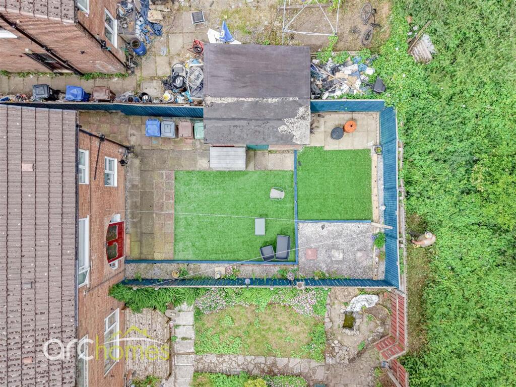 House in Wigan, Hag Fold - View 4