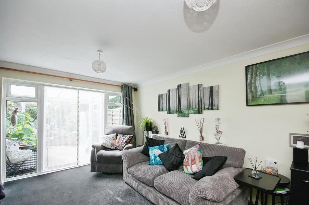 House in Eastbourne, East Sussex - View 6