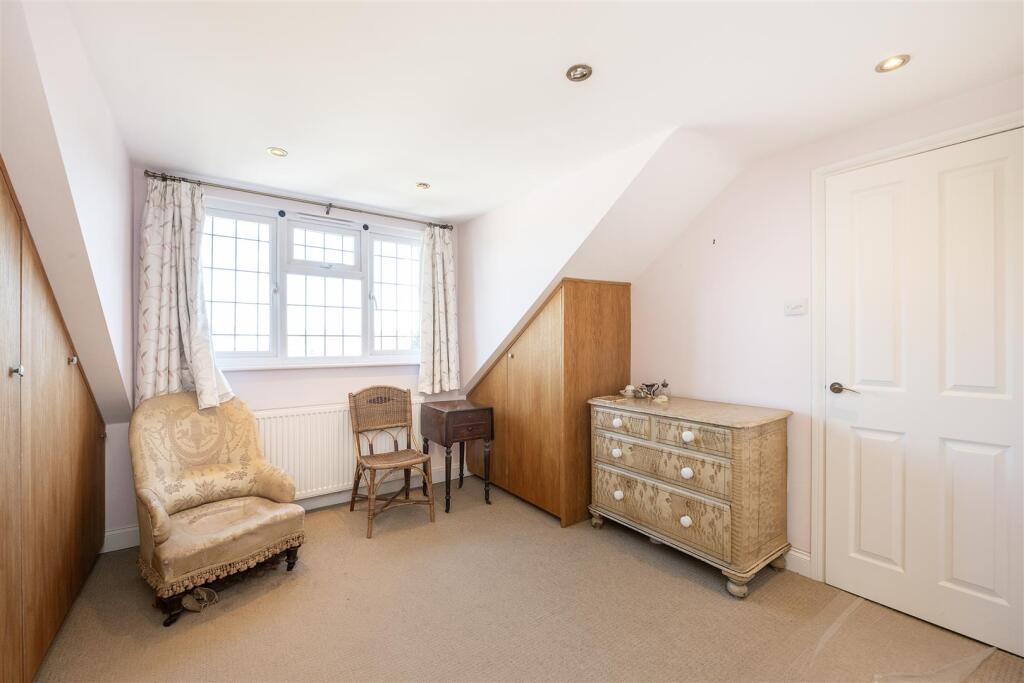 Additional image 6 of Moorland Road, Harpenden