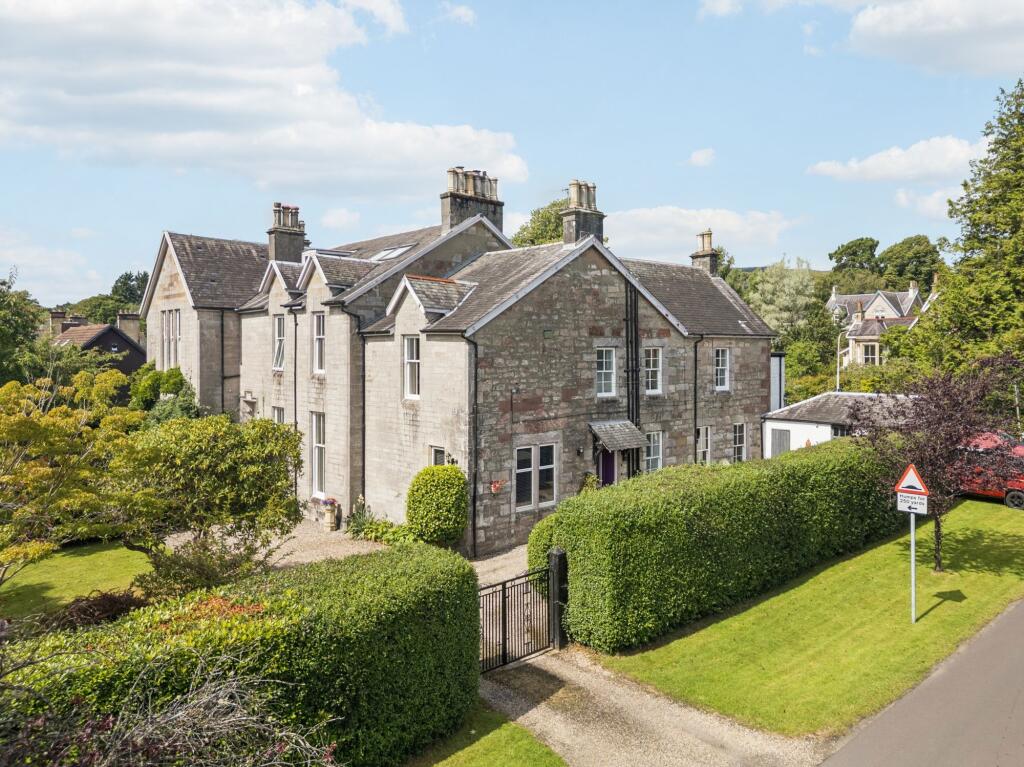 James Street, Helensburgh, G84 photo 2