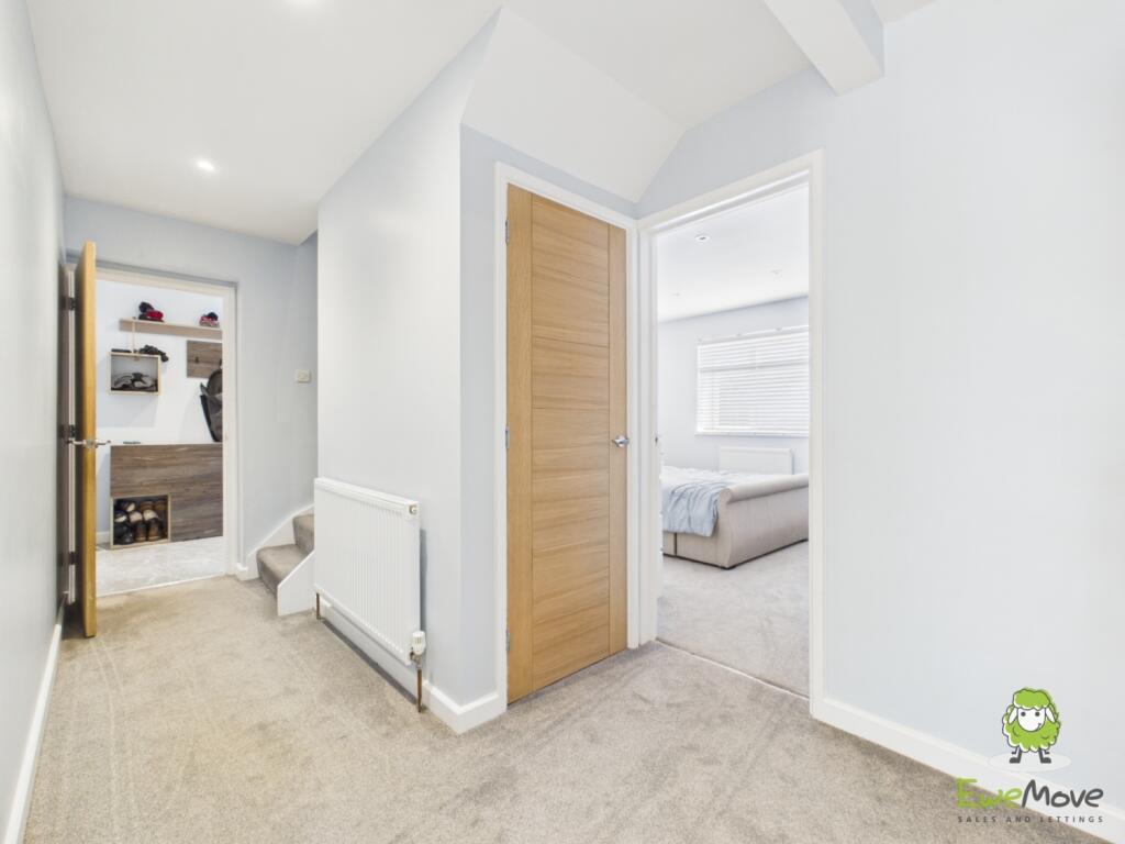 House in Basingstoke and Deane, Basingstoke - View 4