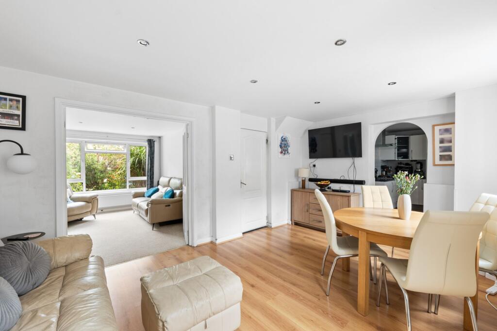 Main image of property: Greville Avenue, Selsdon, CR2