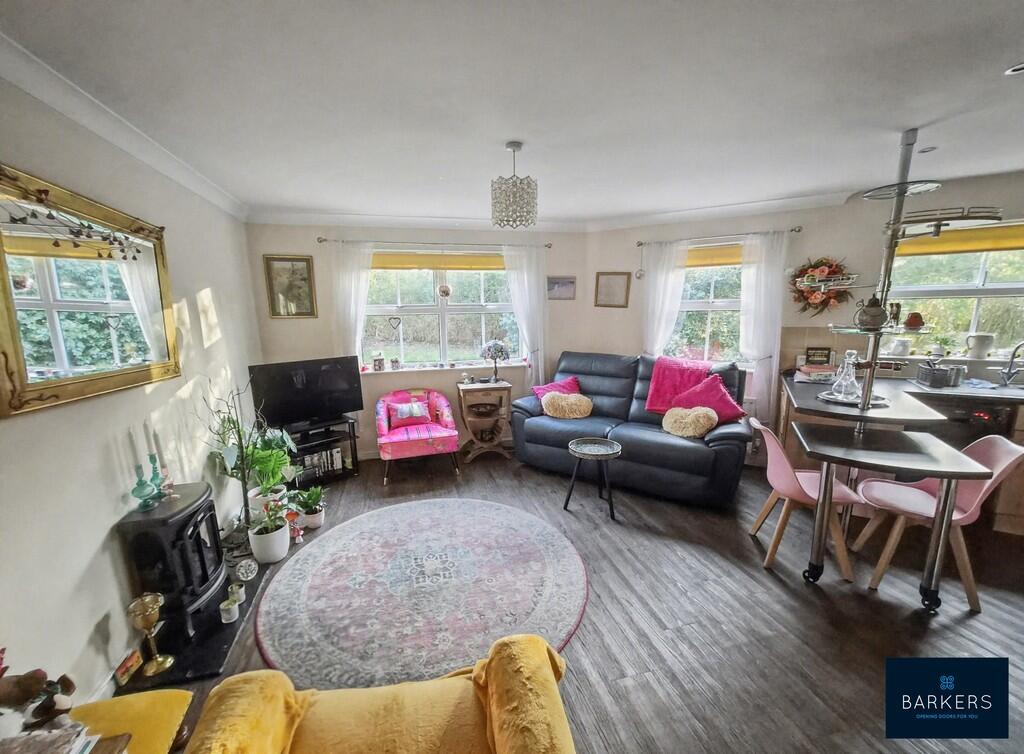 Fearnley Croft, Gomersal photo 4