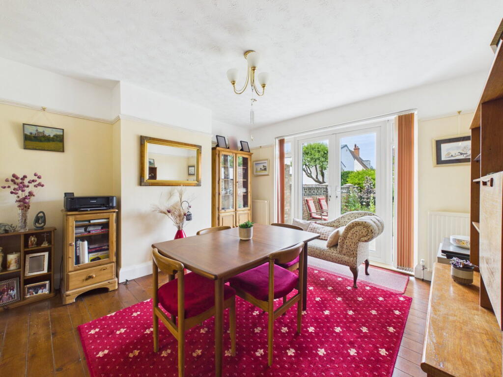 House in Worthing, West Worthing - More