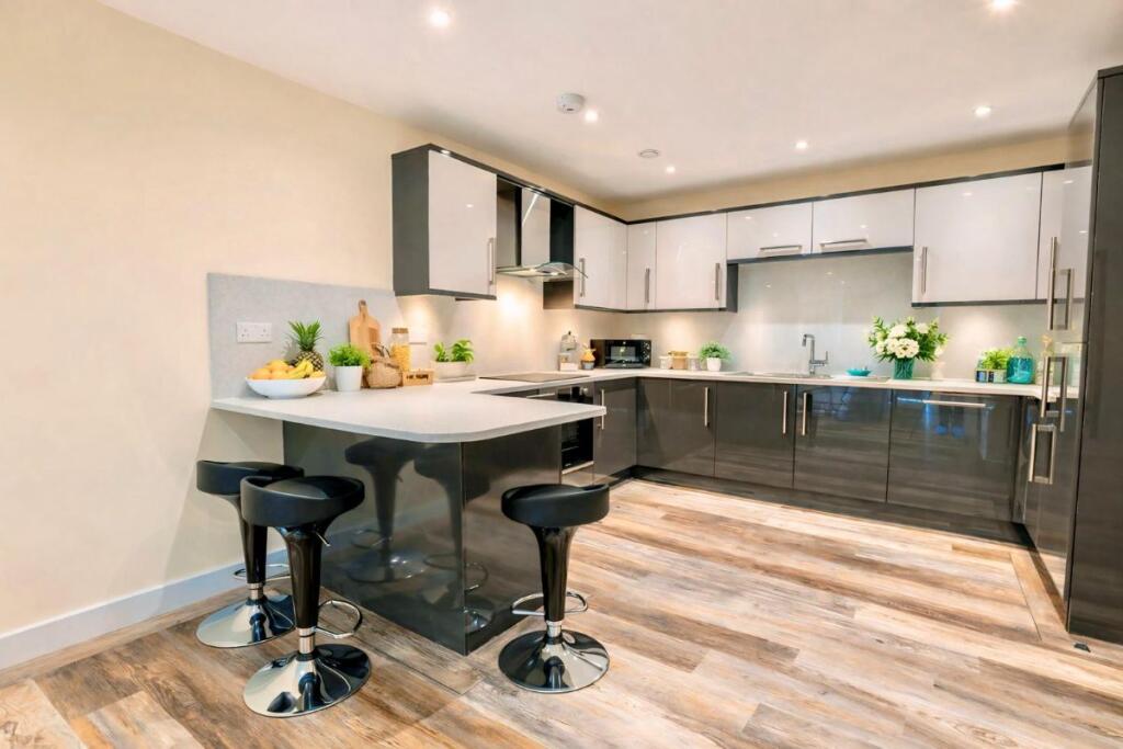 Main image of property: 16 Ecco