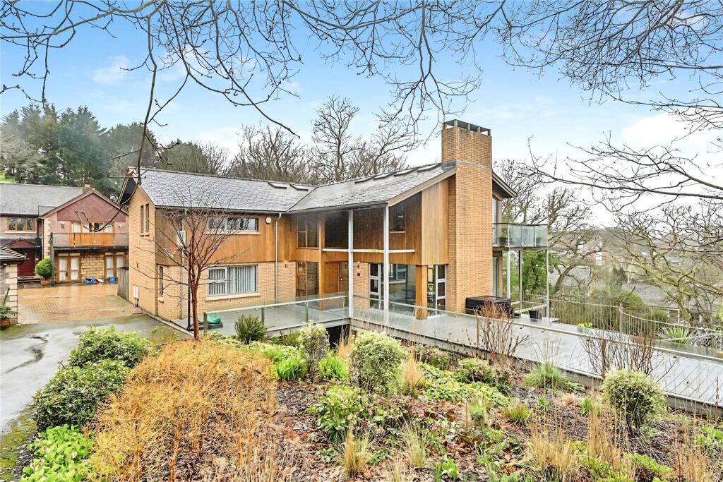 Main image of property: Hollybush Road, Cardiff