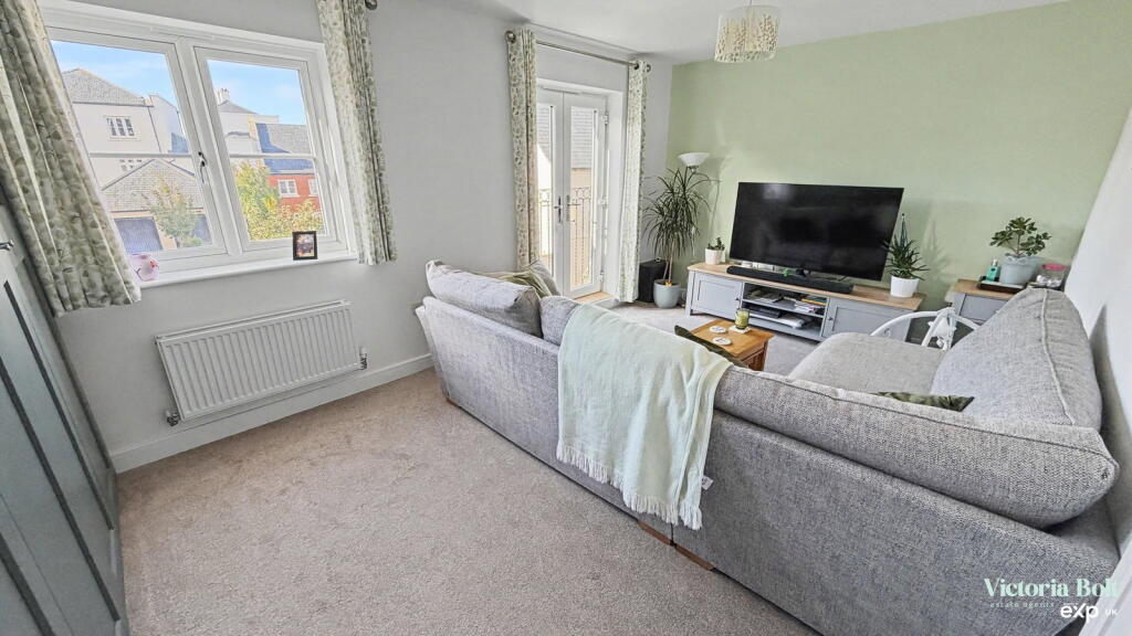 House in Plymouth - View 4