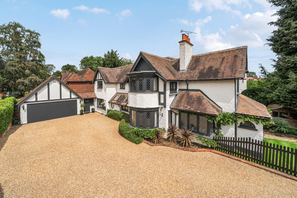 Main image of property: The Avenue, Farnham Common, SL2