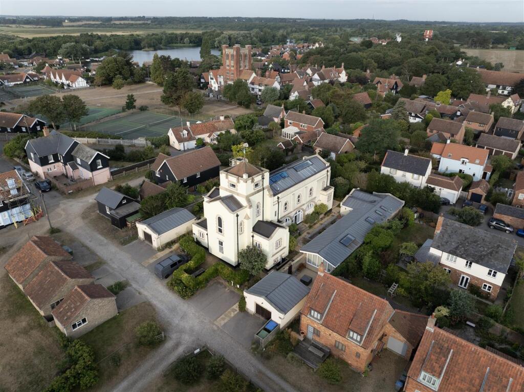 3-bed house on Thorpeness, Suffolk, £450,000
