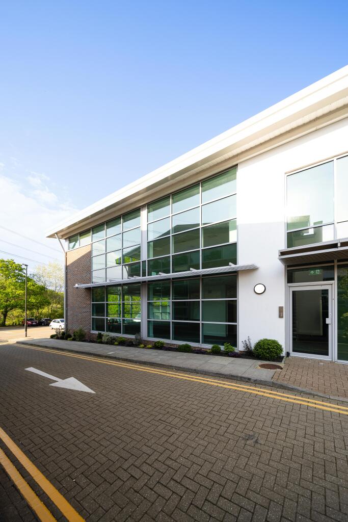 One Turnberry House 39.jpg
