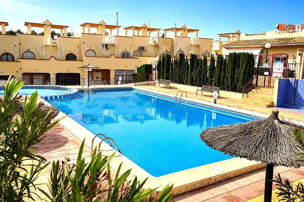 Main image of property: Villamartin, Alicante, Valencia