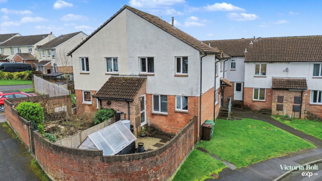 Main image of property: Holloway Gardens, Stadiscombe