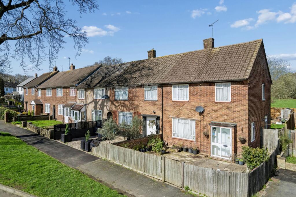 Main image of property: Fulford Grove, South Oxhey, Watford, WD19