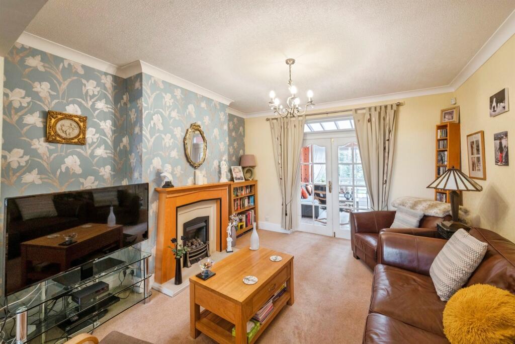 Piccadilly Road, Swinton, Mexborough photo 2