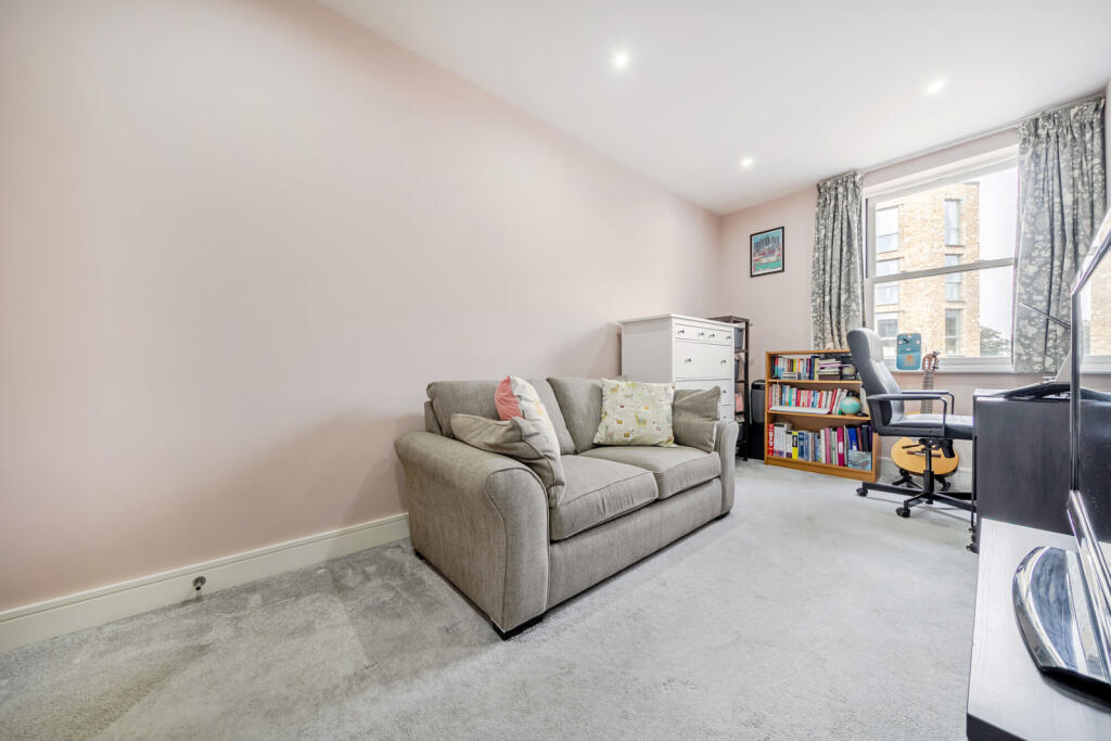 Main image of property: Ashburnham Place, London