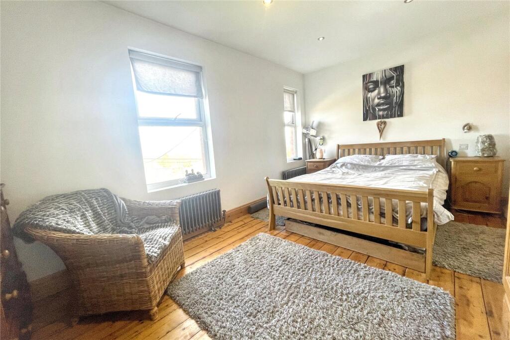 Additional image 20 of Bratton Road, Westbury