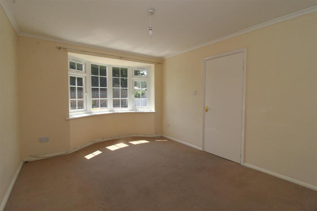 House in Herne Bay, Kent - More