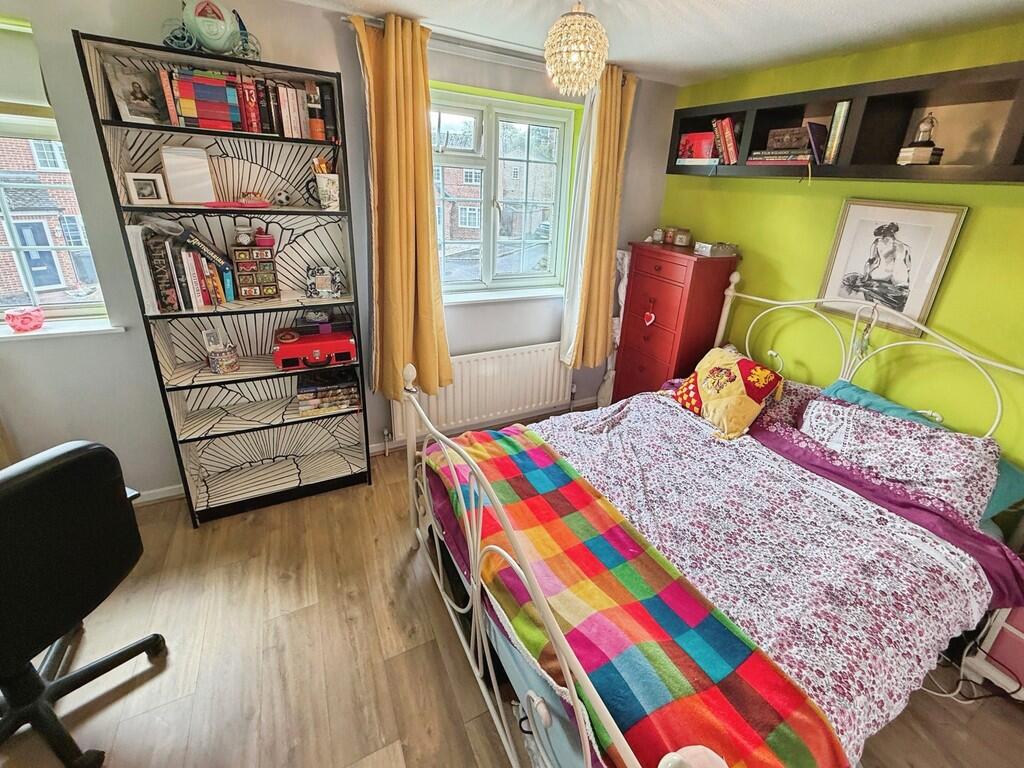 House in Basingstoke and Deane, Cufaude Village, Chineham - View 5