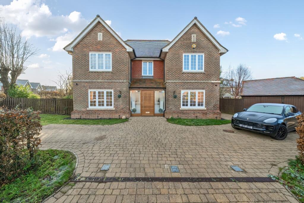Main image of property: Jennys Way Coulsdon CR5