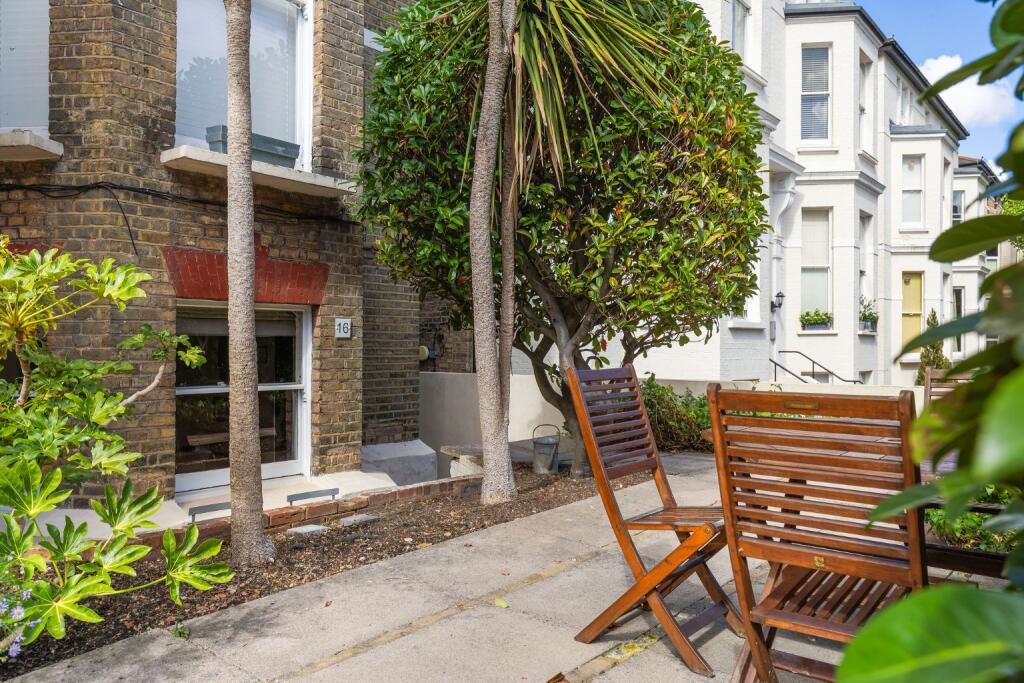 Apartment in London - View 4