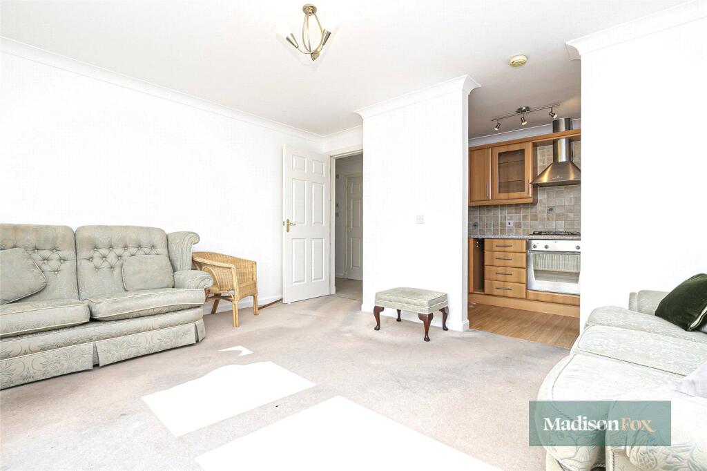 Apartment in London - View 5