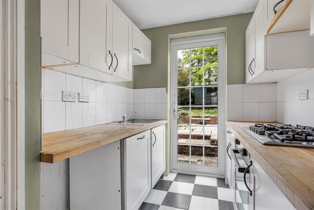 House in Maidenhead, Windsor and Maidenhead - View 3