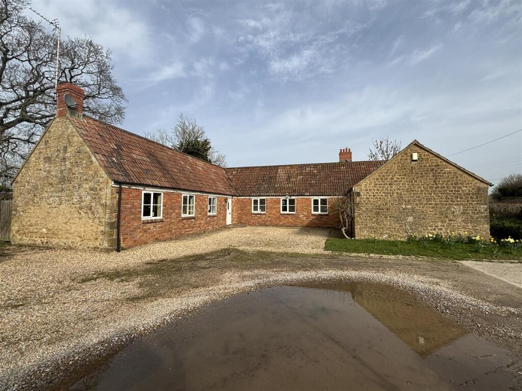 Main image of property: Clapton - VILLAGE LOCATION