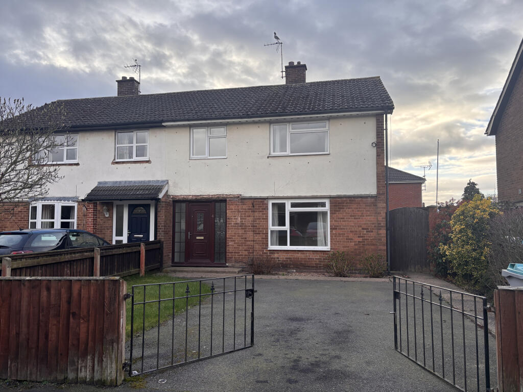 Main image of property: Bakewell Close, Newark, Nottinghamshire