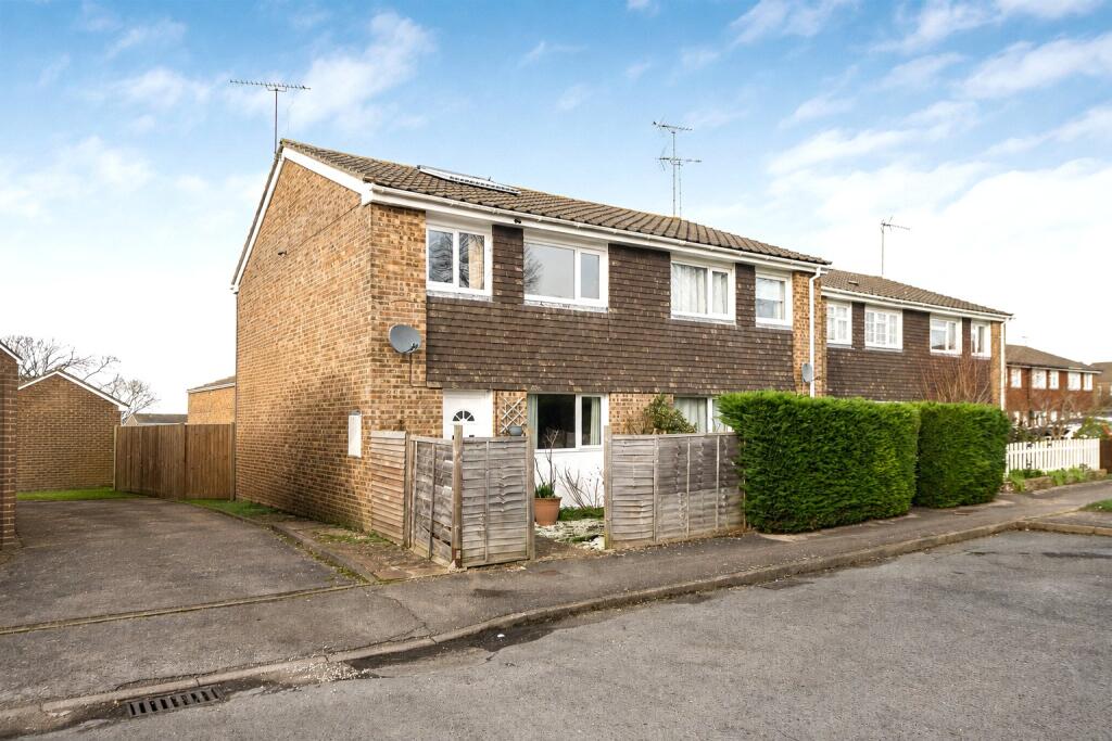 Main image of property: Dumbrills Close, Burgess Hill, West Sussex, RH15