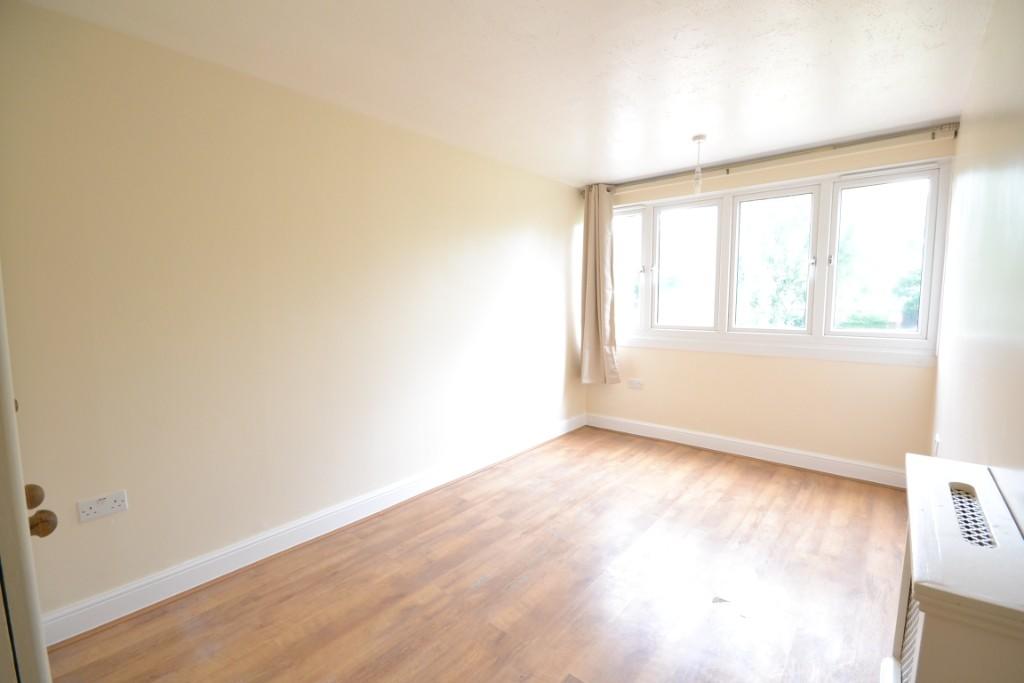 Apartment in London - View 2