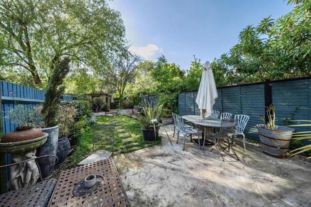 Property photo 11