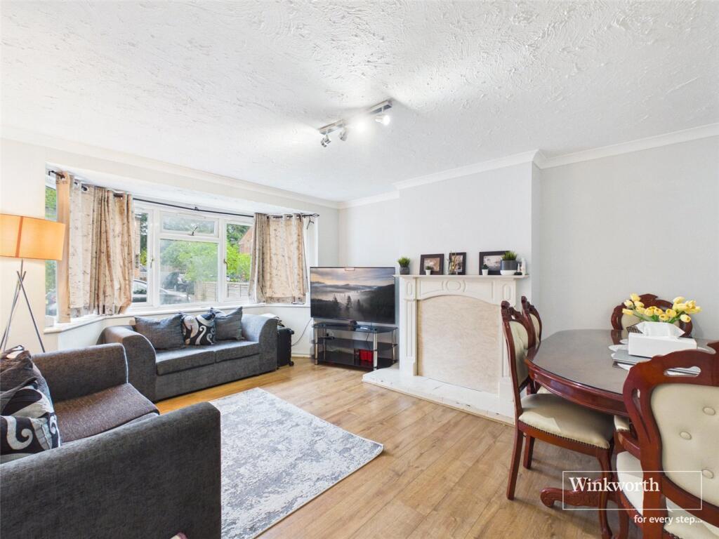 Apartment in Reading - View 2