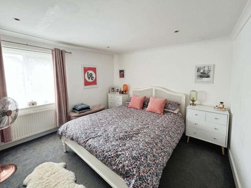House in Guildford - More