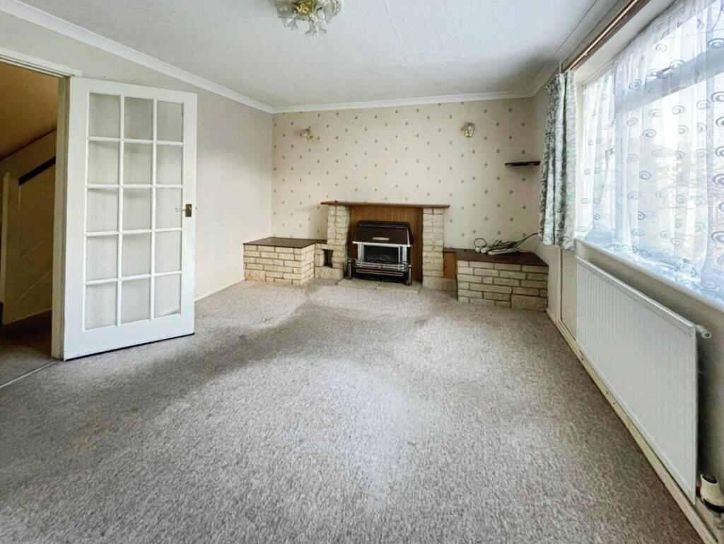 Tilsdown Close, Dursley photo 4