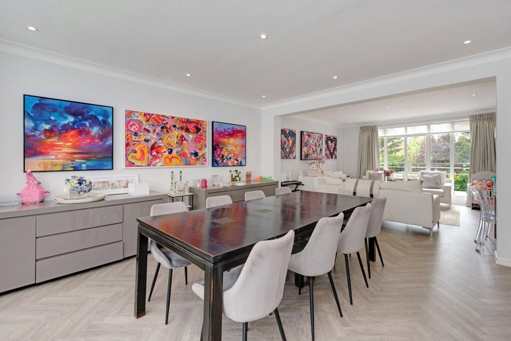 House in London - View 2