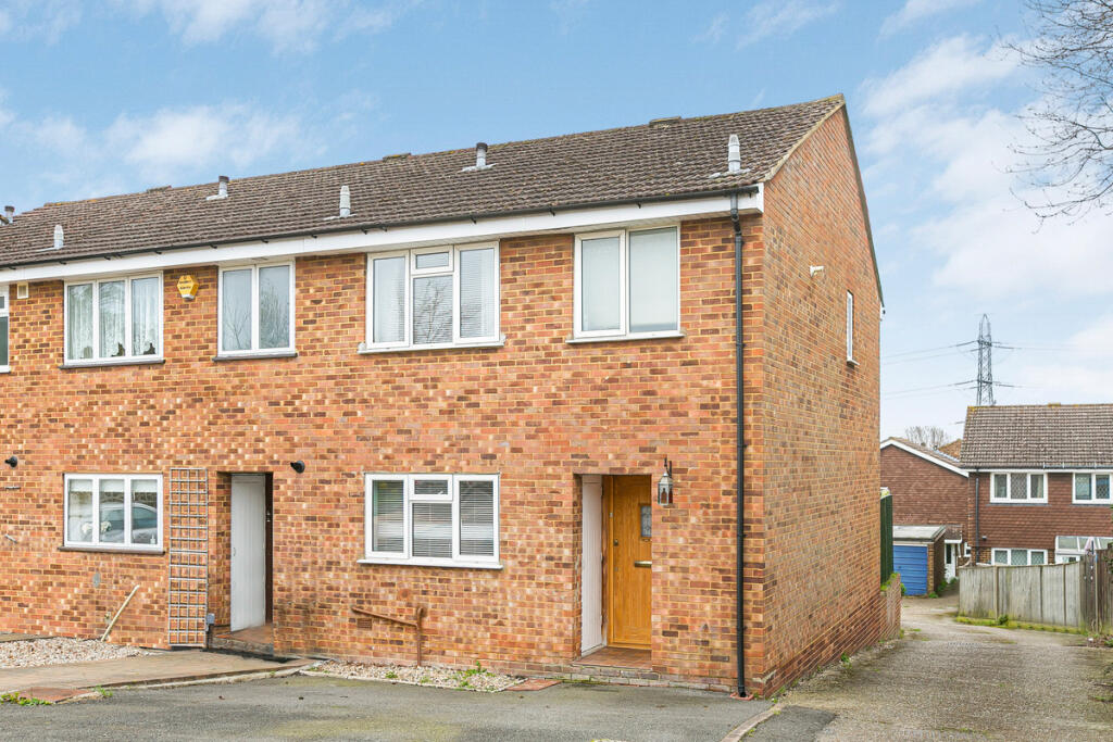 Main image of property: Chantry Road, Chessington, KT9