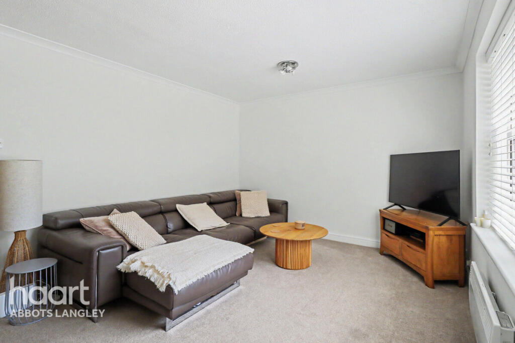 Main image of property: Windsor Close, Hemel Hempstead