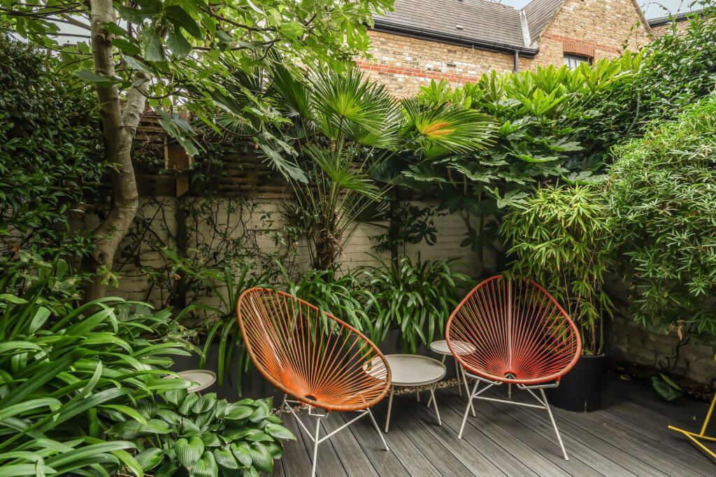 House in London - View 4