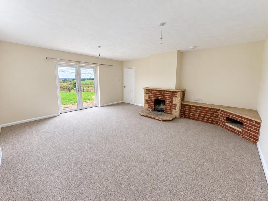House in Salisbury - View 4