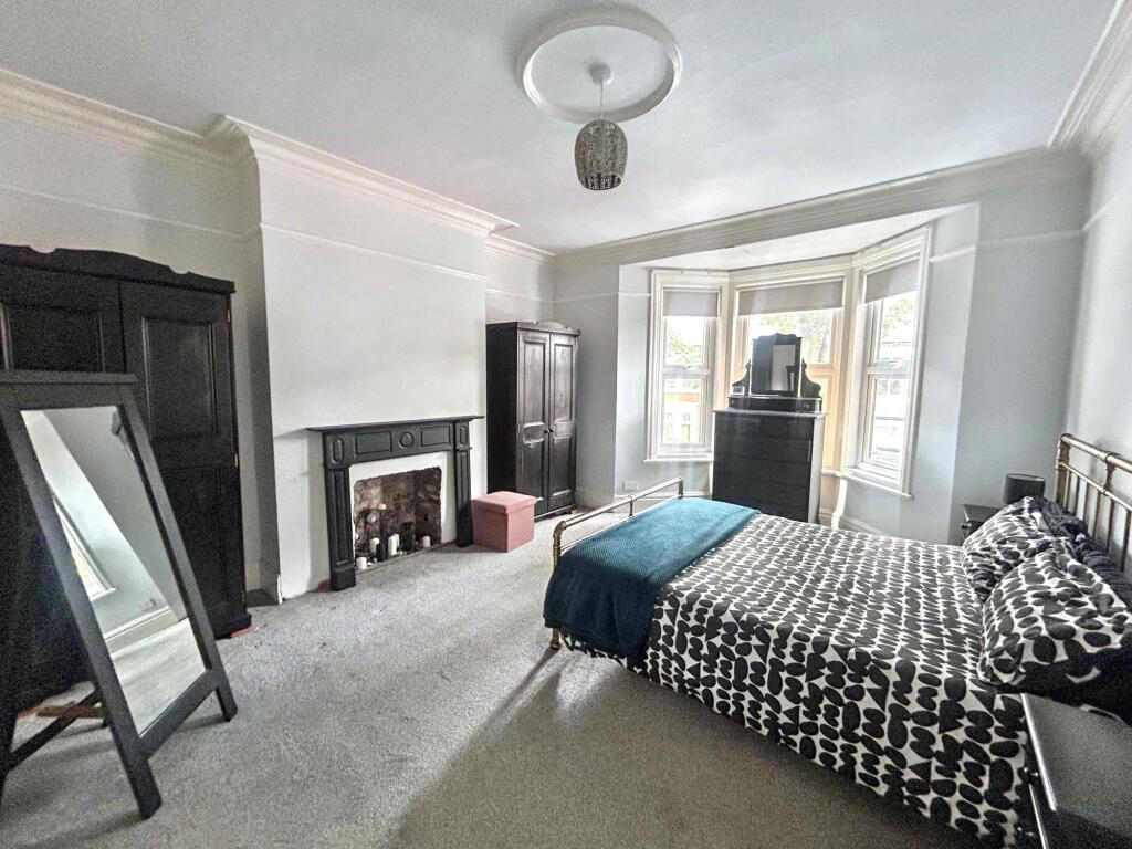 Apartment in North Tyneside, Monkseaton - View 5
