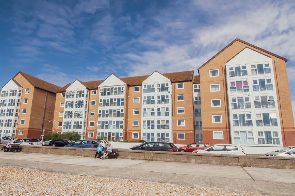Main image of property: Stratheden Court, Esplanade, BN25
