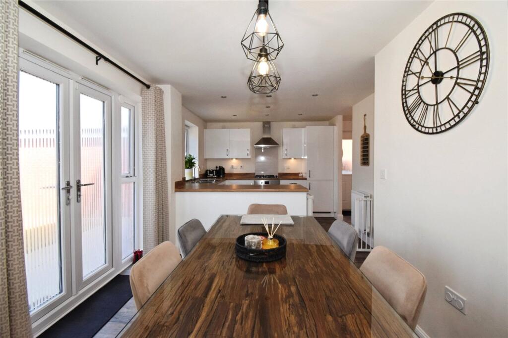 House in Leicester - More