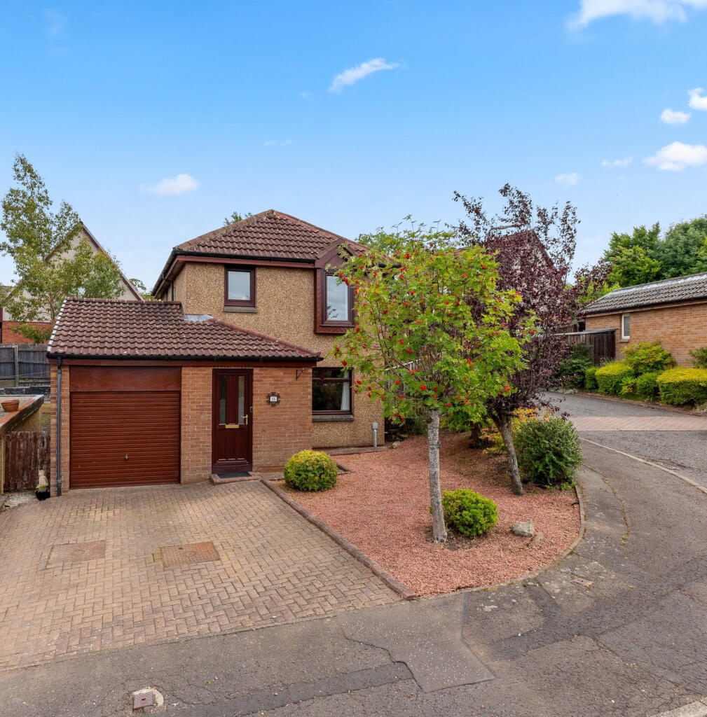 Belfield Avenue, East Calder, Livingston, EH53 0QY