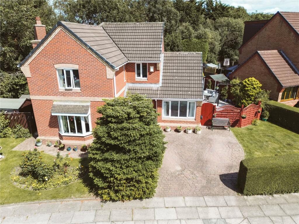 Main image of property: Kempton Park Fold, Southport, Merseyside, PR8