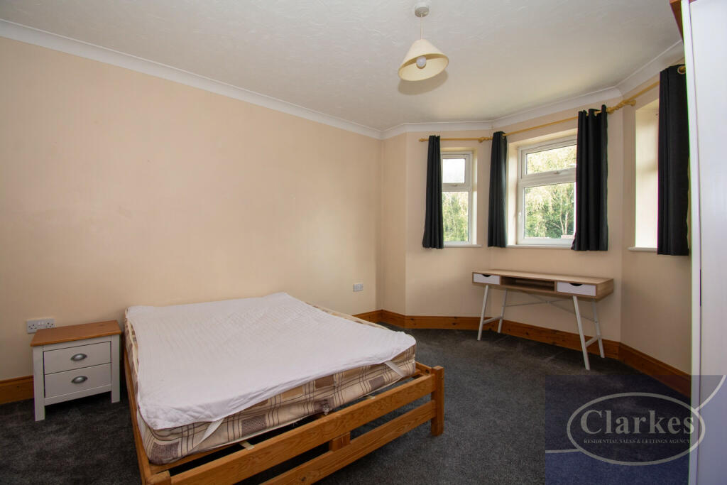 Additional image 9 of Redhill Drive, Winton