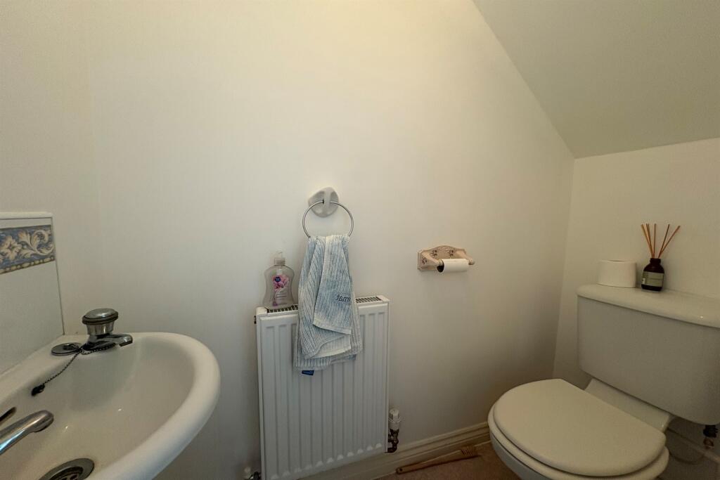 House in Verwood, Ebblake - View 5