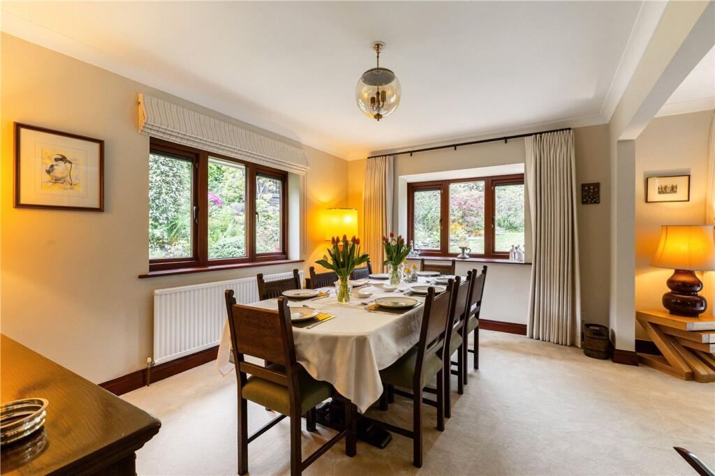 Vicarage Hill, Farnham, GU9 - View 5