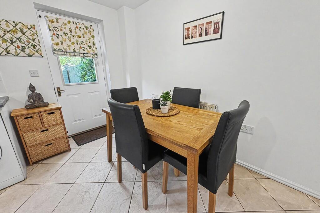Verwood photo 5