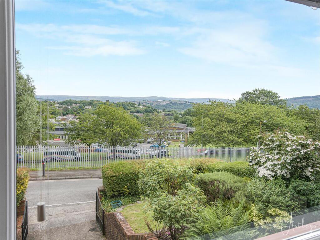 House in Swansea - View 4